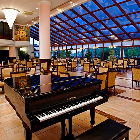 Курортный комплекс Papillon Belvil Village